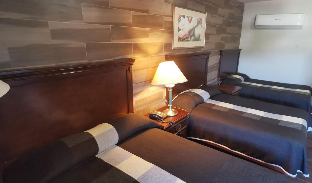 Hotel La Posta Monclova Zewnętrze zdjęcie